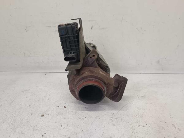 TURBO MERCEDES W204/ W211 2.2CDI - Vue 3